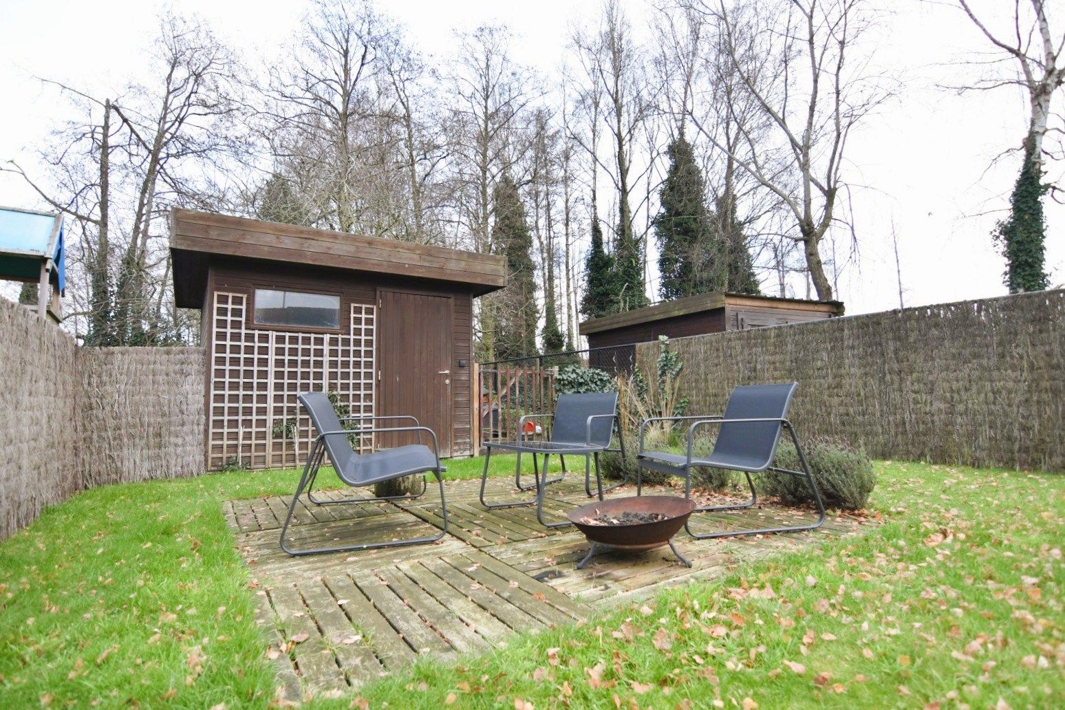 Gezellige rijwoning met diepe tuin in Moorslede foto 24