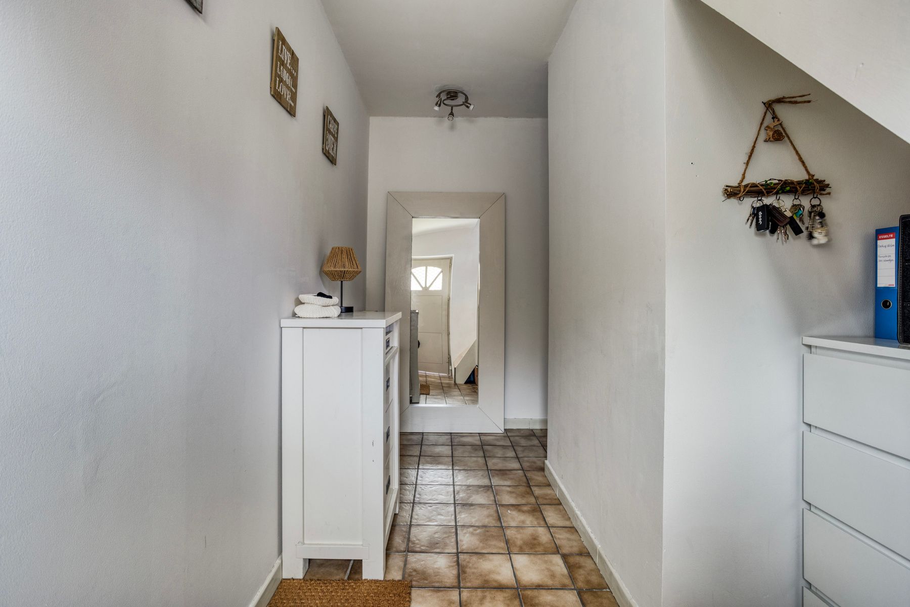 Energiezuinige open bebouwing met 4 slaapkamers. foto 3