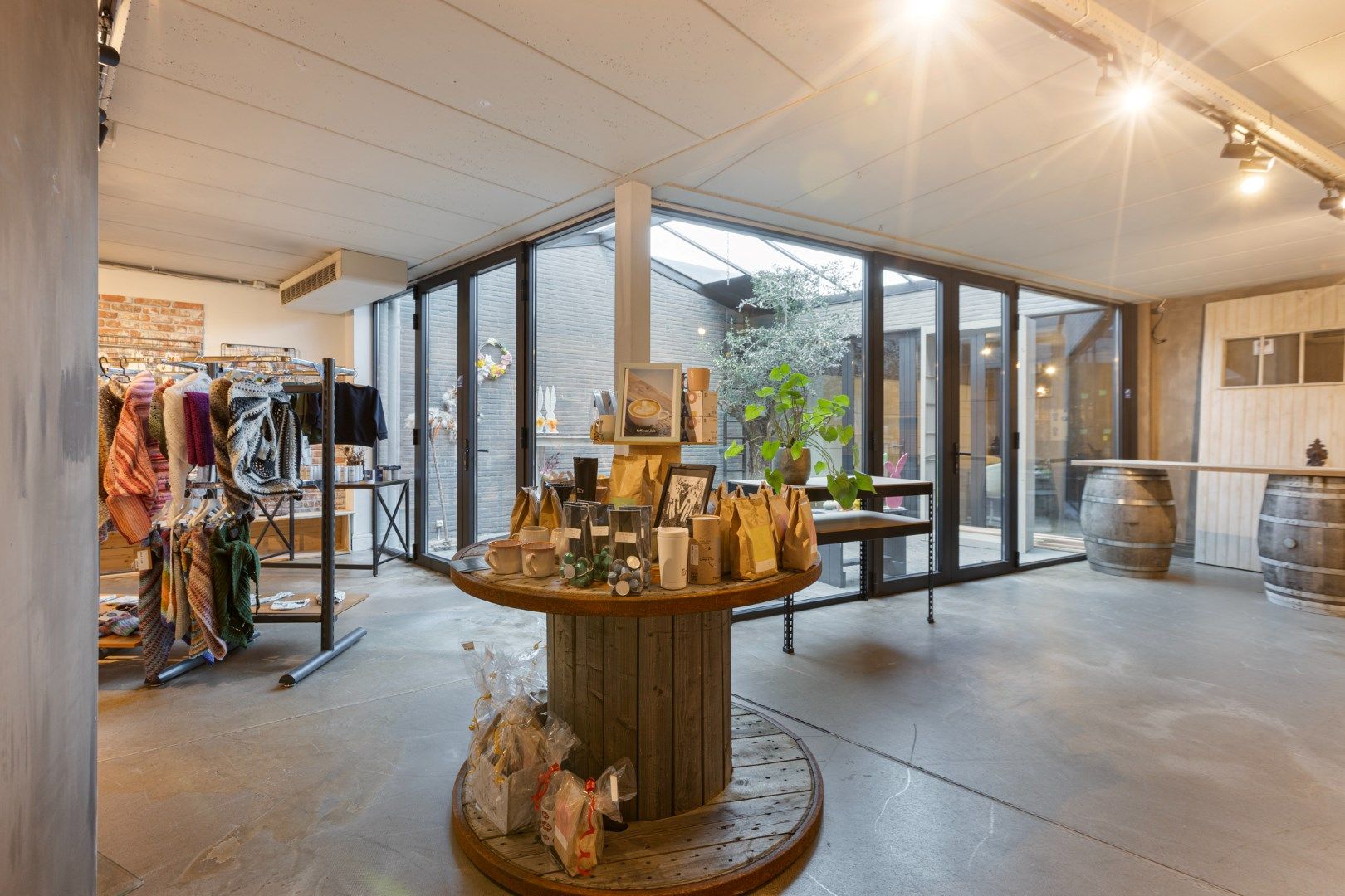 Multifunctionele handelsruimte op een gunstige locatie in Mol-Centrum. foto 14