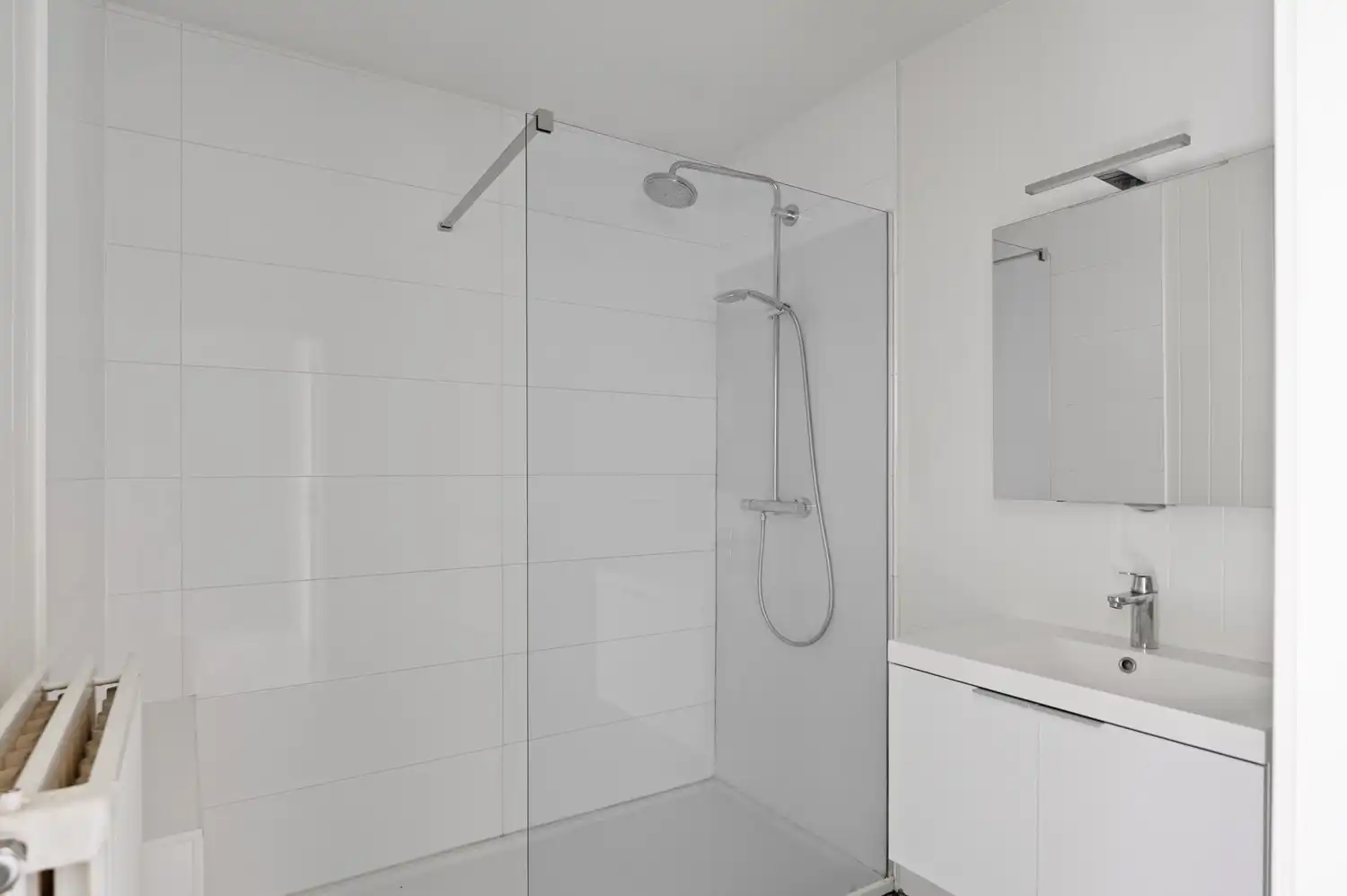 Lichtrijk, instapklaar dakappartement met 2 slaapkamers nabij het Zimmerplein in Lier! foto 11
