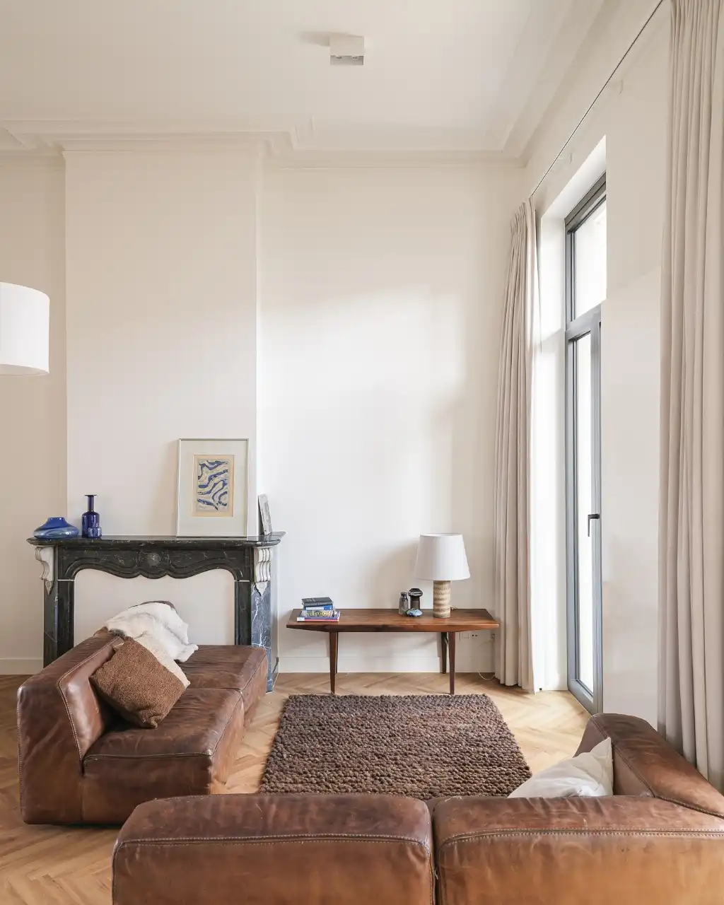 Toplocatie – Sint-Pietersplein. Bijzonder karaktervol, instapklaar 1slpk-appartement met herenhuisgevoel en kwalitatief terras. foto 3