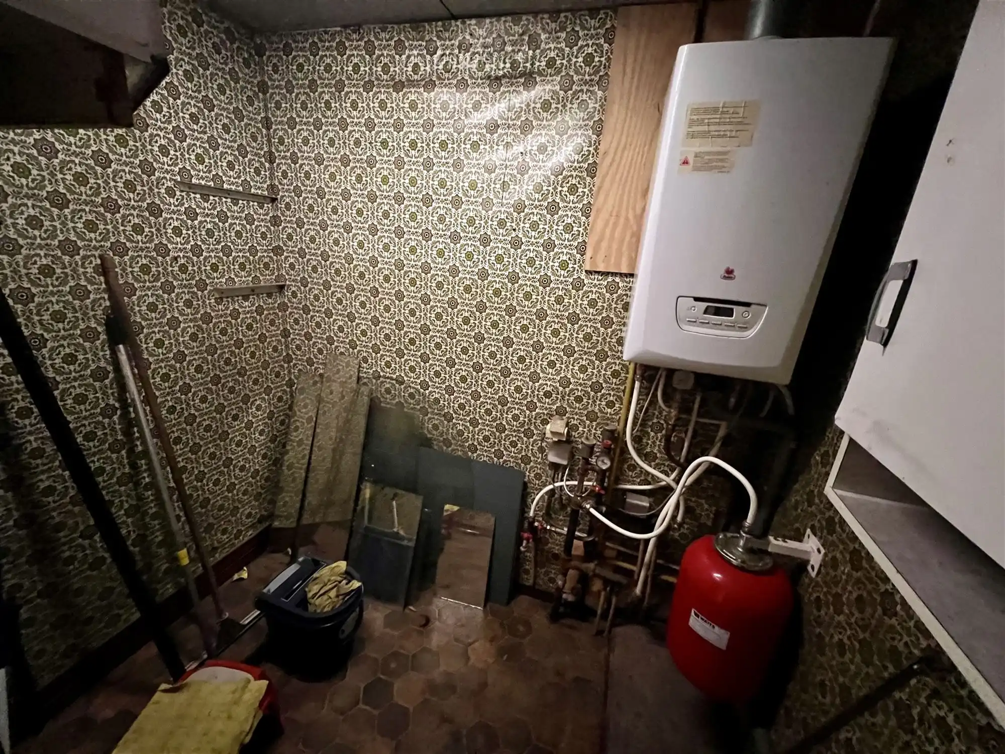 Gelijkvloers op te frissen pareltje te koop in Baarle-Hertog foto 20