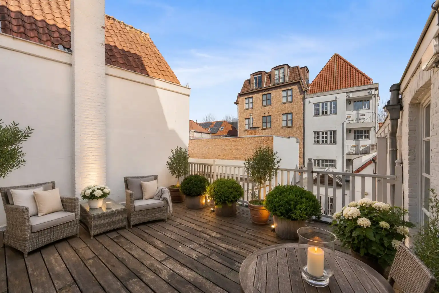 Sublieme herenwoning 'Hier in de Draecke'– een zeldzaam erfgoedpand met een rijk verhaal foto 2