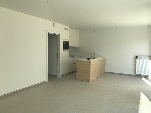 Ongemeubeld nieuwbouwappartement op topligging foto 3