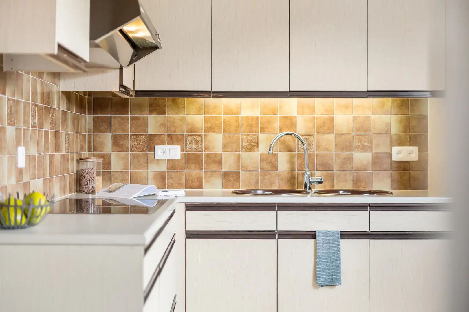 Gelijkvloerse woning met tuin in Sint-Joris foto 7