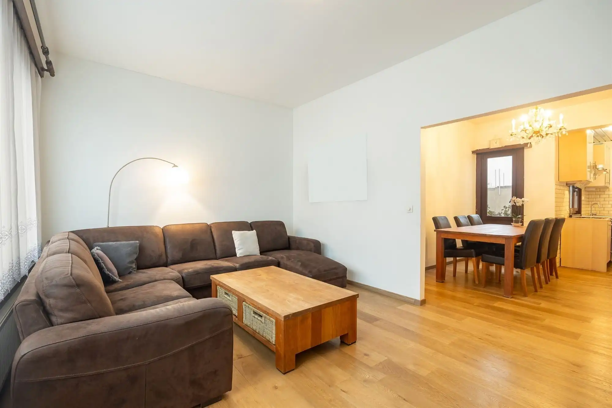 Instapklare woning met 2 à 3 slaapkamers en stadskoer foto 11