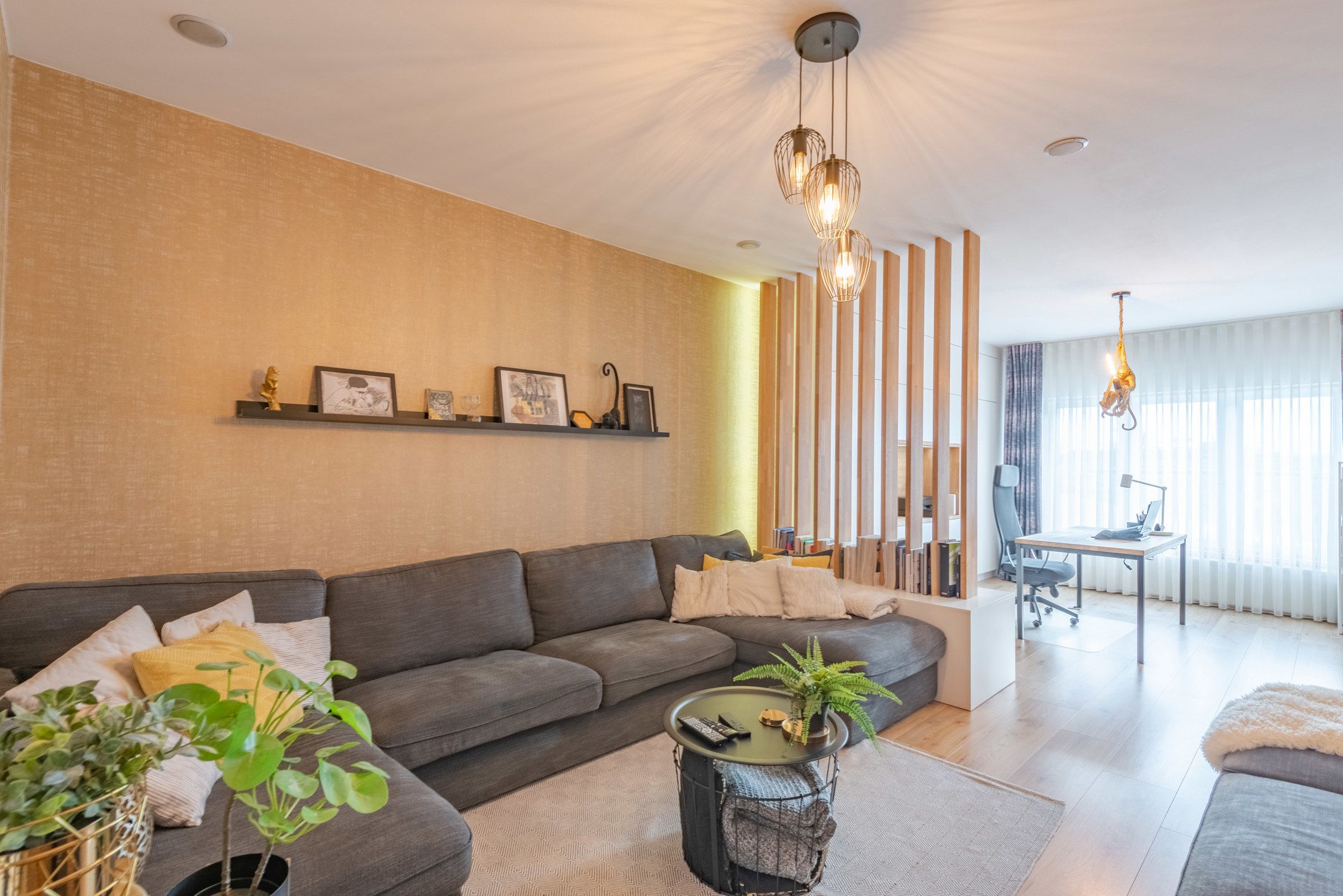 Verrassende woning met riante atelier te Spouwen foto 3