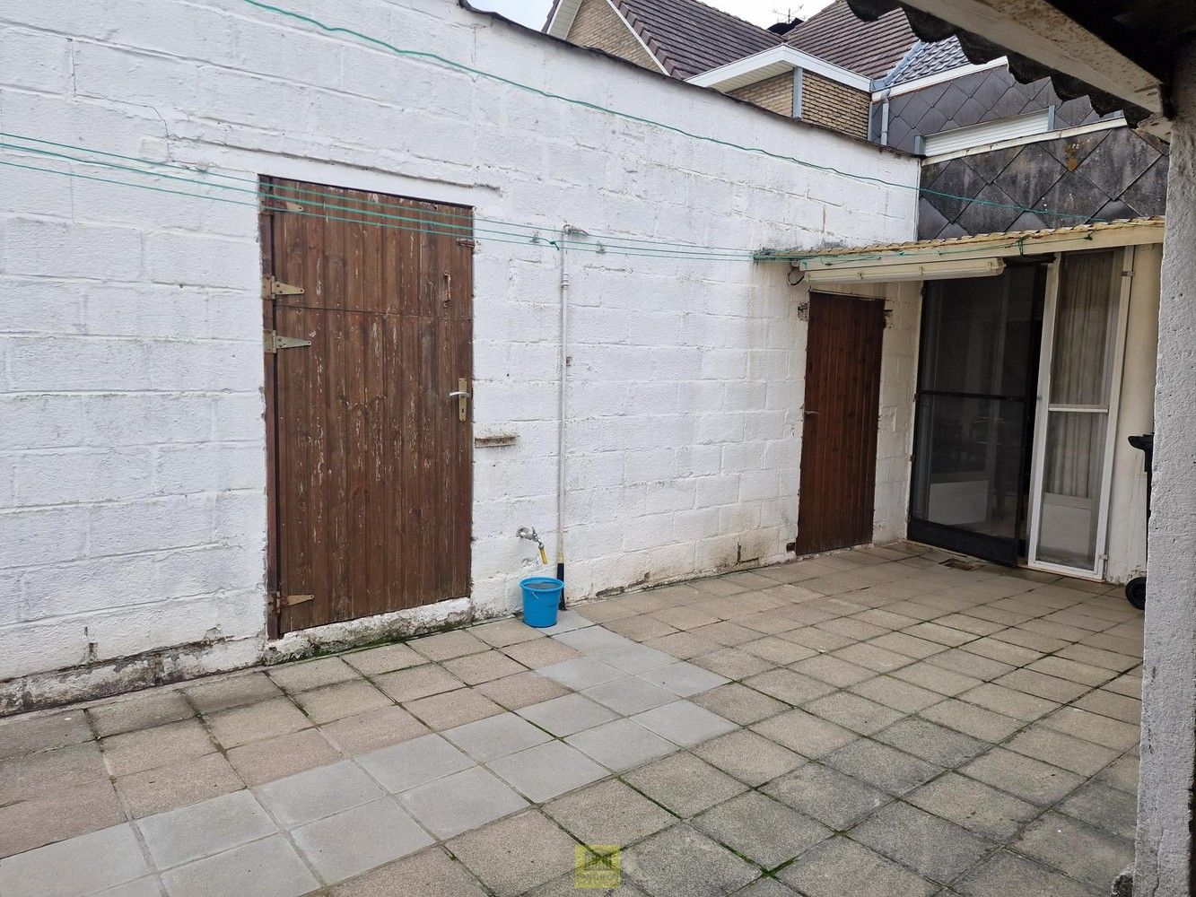 Rustig gelegen gezinswoning met 4 slaapkamers, garage en ruime zolder (= extra kamers) foto 10