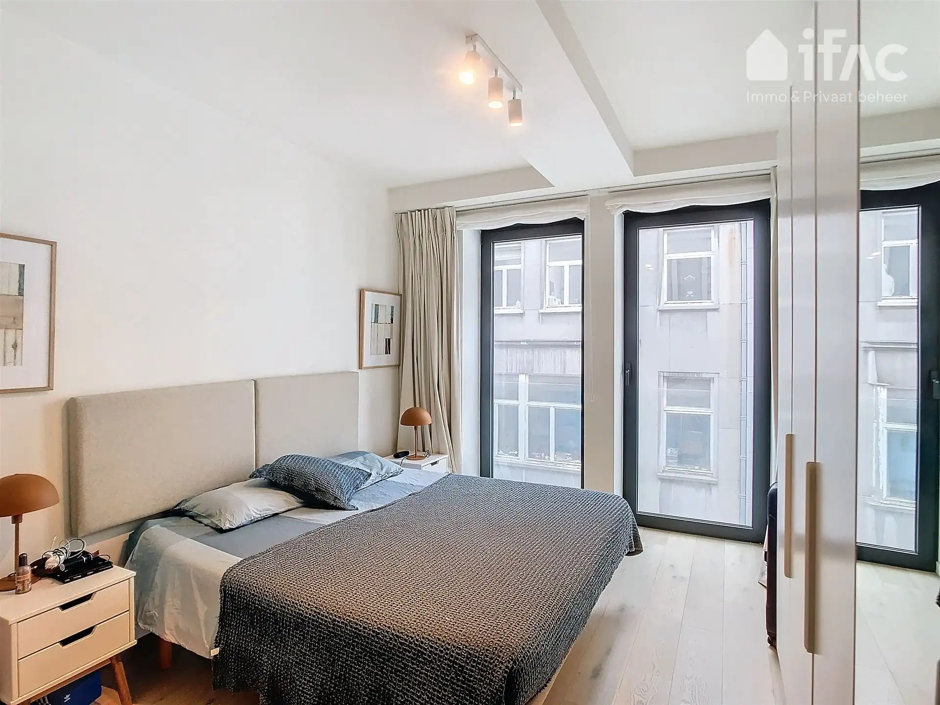 Luxe appartement gelegen op toplocatie aan de Louisalaan foto 8