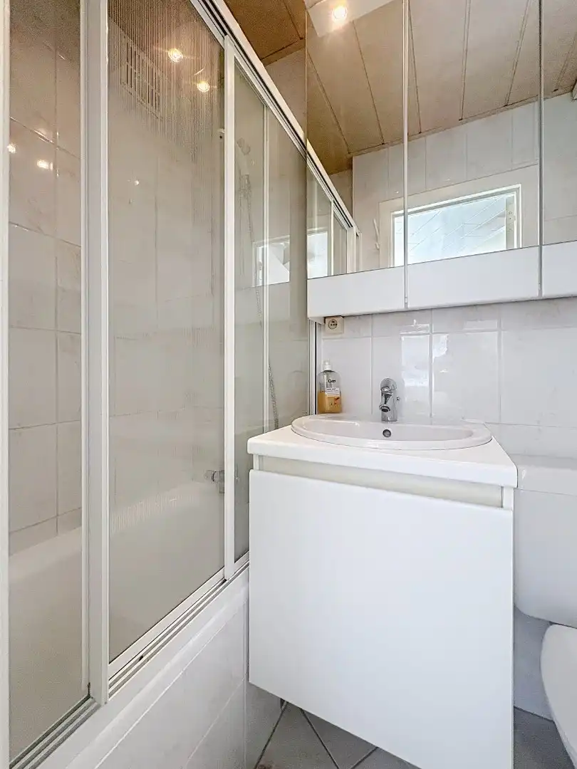 Charmante en zonnige studio te koop op toplocatie in Koksijde foto 11