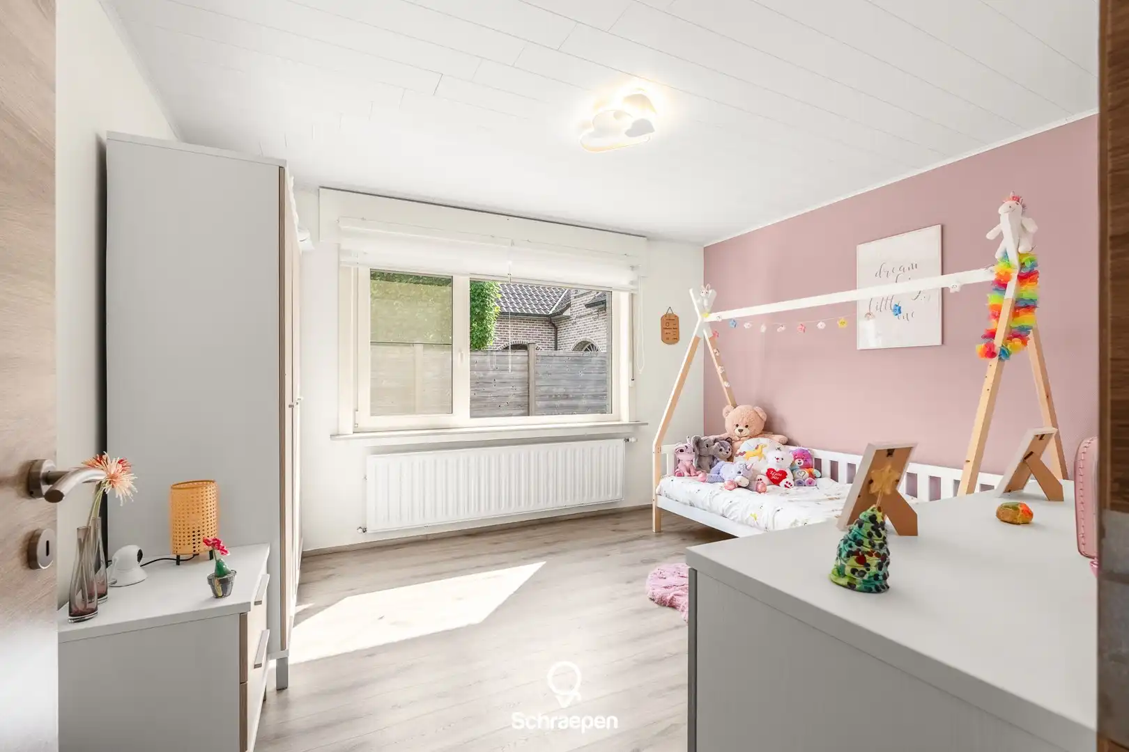 Gelijkvloerse instapklare woning met 3 slpks op zuidwestelijk georiënteerd perceel van circa 8,5 are! foto 10