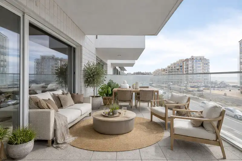 Luxueus appartement, parkeerplaats en ruim terras met zeezicht! foto {{pictureIndex}}