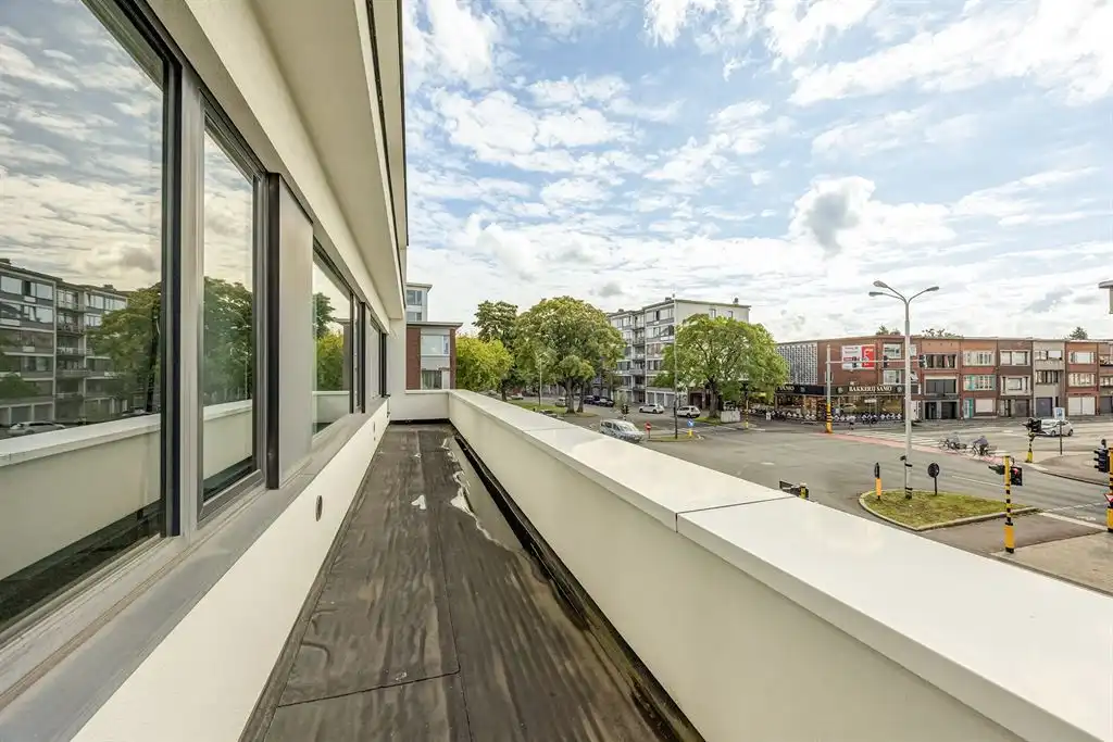 Ruim duplexappartement met terras foto 5