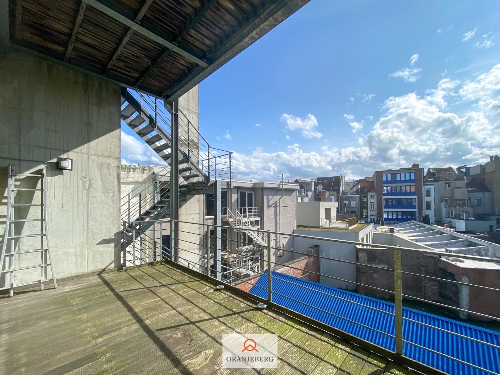 Mooi 2 slaapkamerappartement met uniek terras en autostaanplaats aan de Zuid foto 27