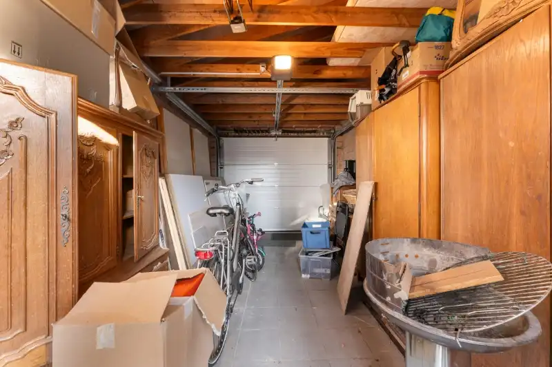 WONING MET  GROTE LOODS MET geintegreerde STUDIO foto 17