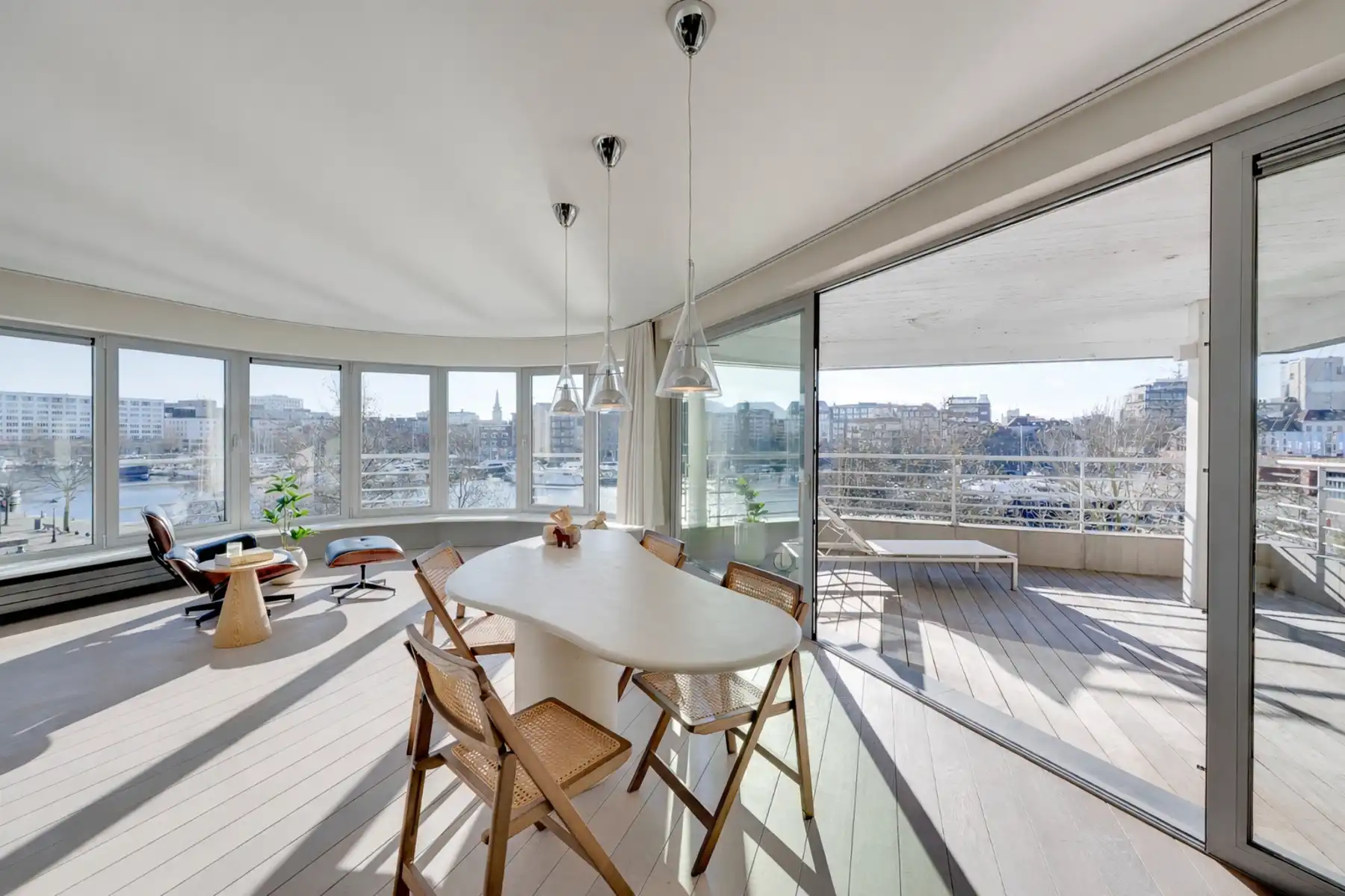 Exclusief wonen aan de Jachthaven met zicht op het MAS foto 16