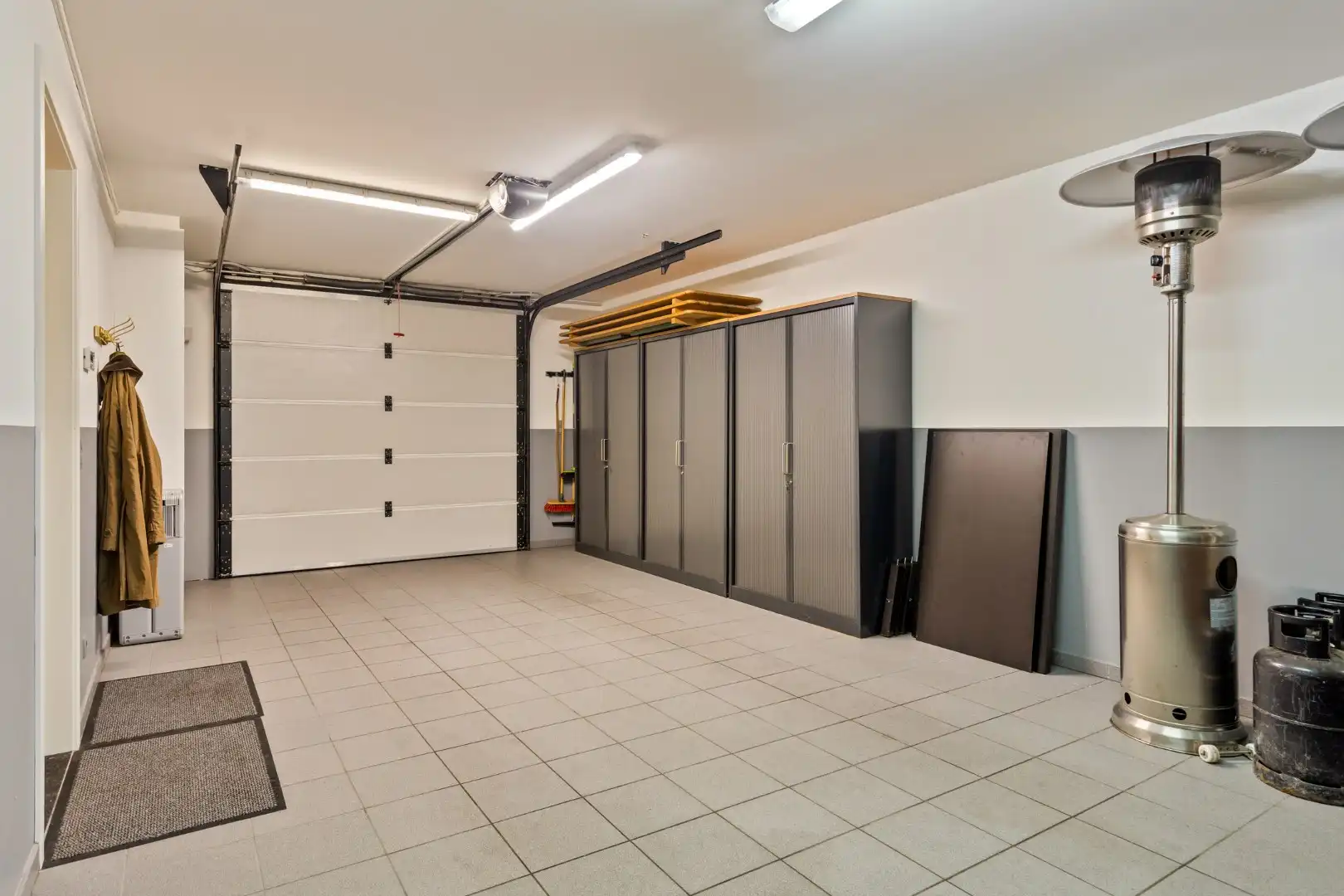 Ruime, energiezuinige bel-etagewoning met ruime garage in hartje Retie met zorgwoningpotentieel foto 27