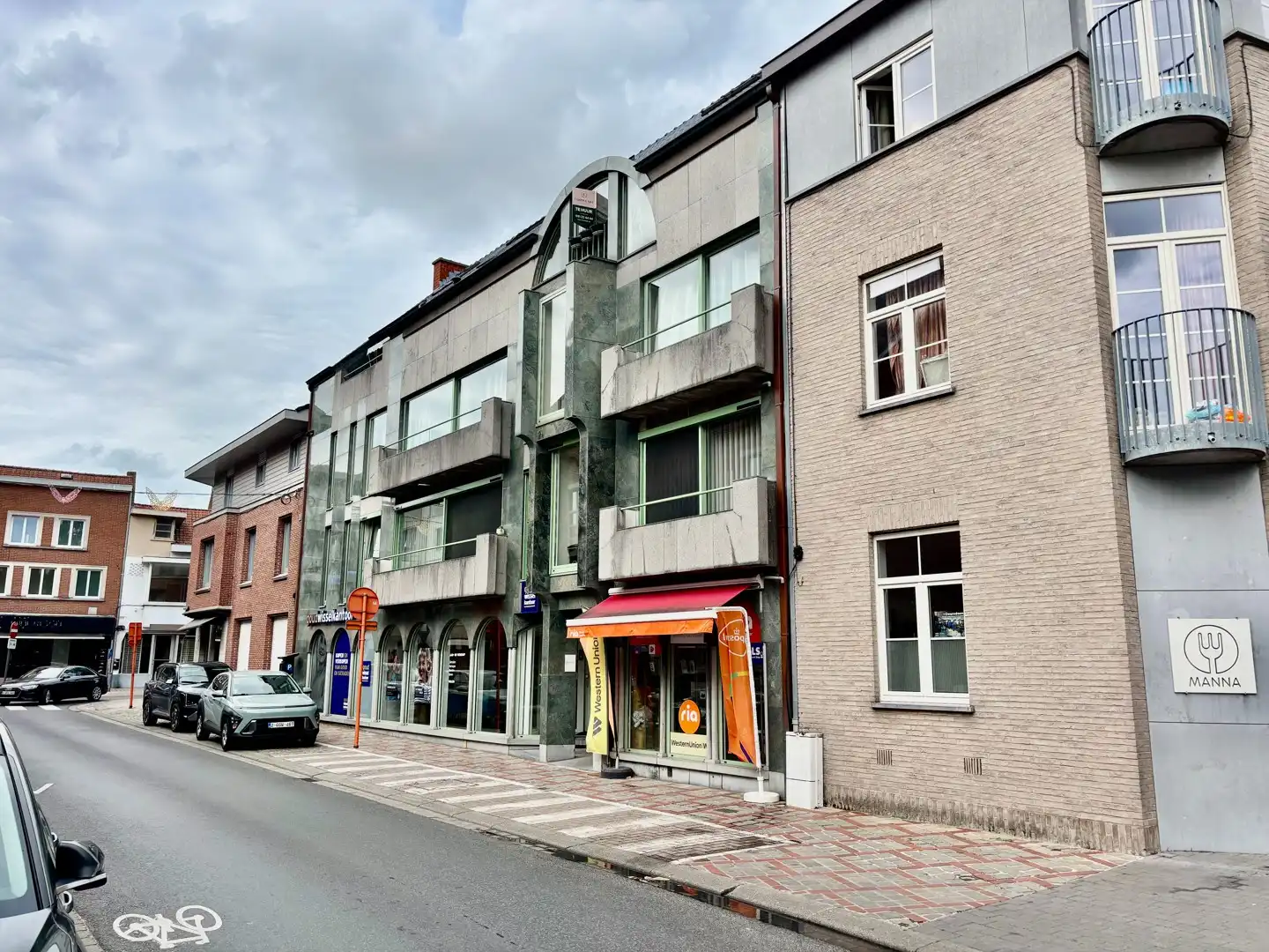 Charmant duplexappartement in het hart van Roeselare foto 9