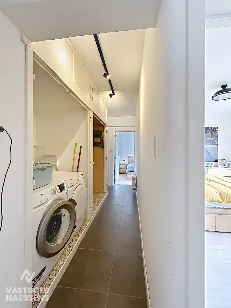 LICHTRIJK HOEKAPPARTEMENT MET 3 SLPK VLAKBIJ ZEE foto 11