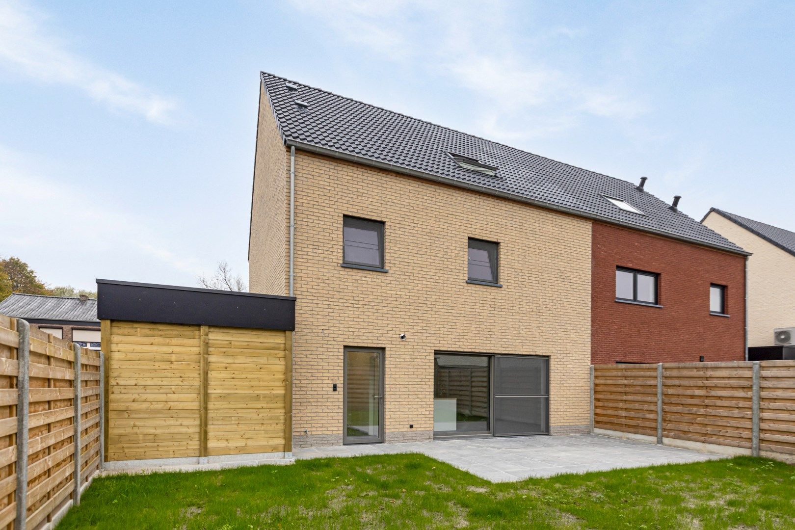 Ruime energiezuinige nieuwbouwwoning met 4 slpks en carport op fietsafstand van het centrum!  foto 21