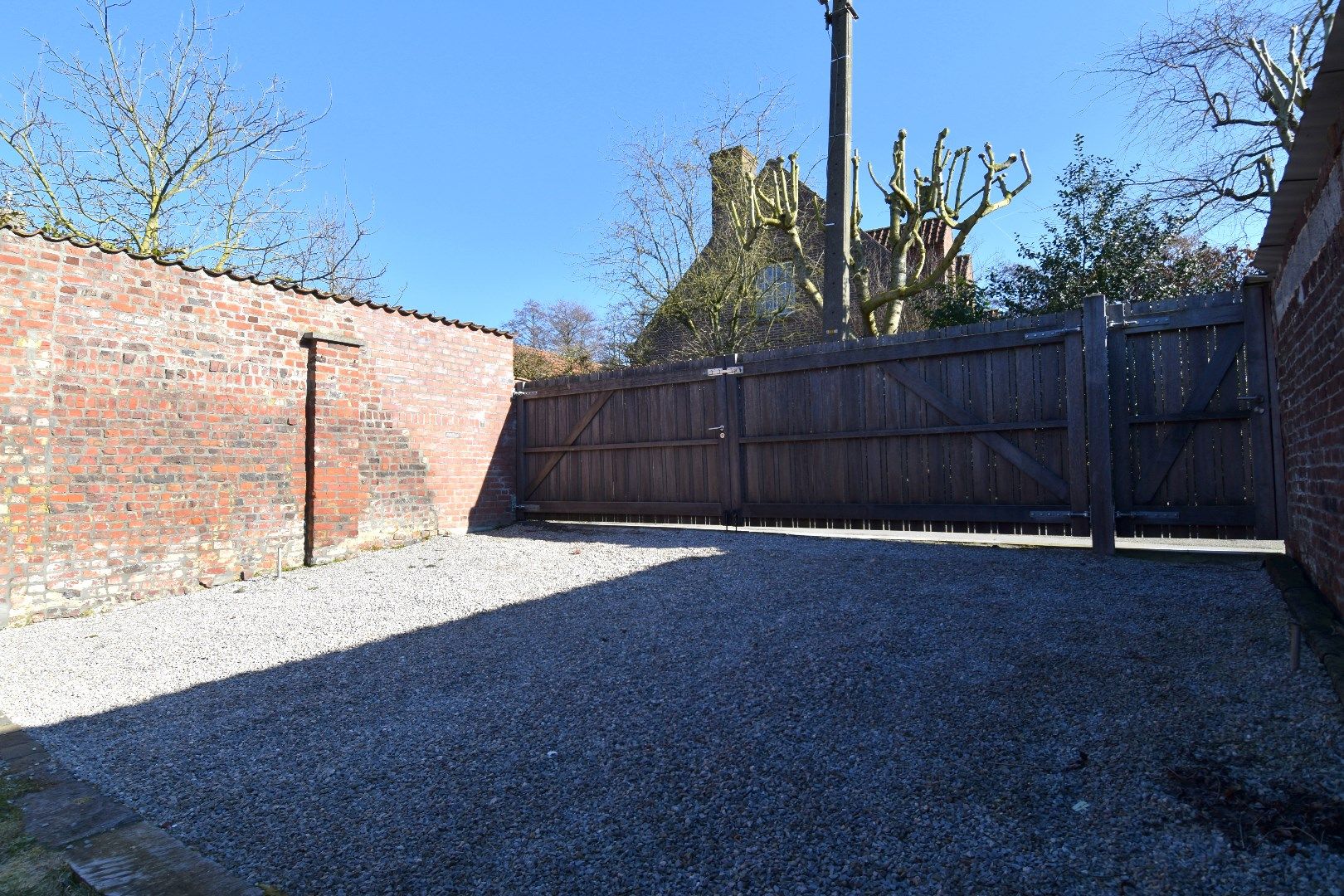 Energiezuinige (label B!) gezinswoning met praktijkruimte, 3 slaapkamers en tuin te koop in hartje Bellegem foto 15
