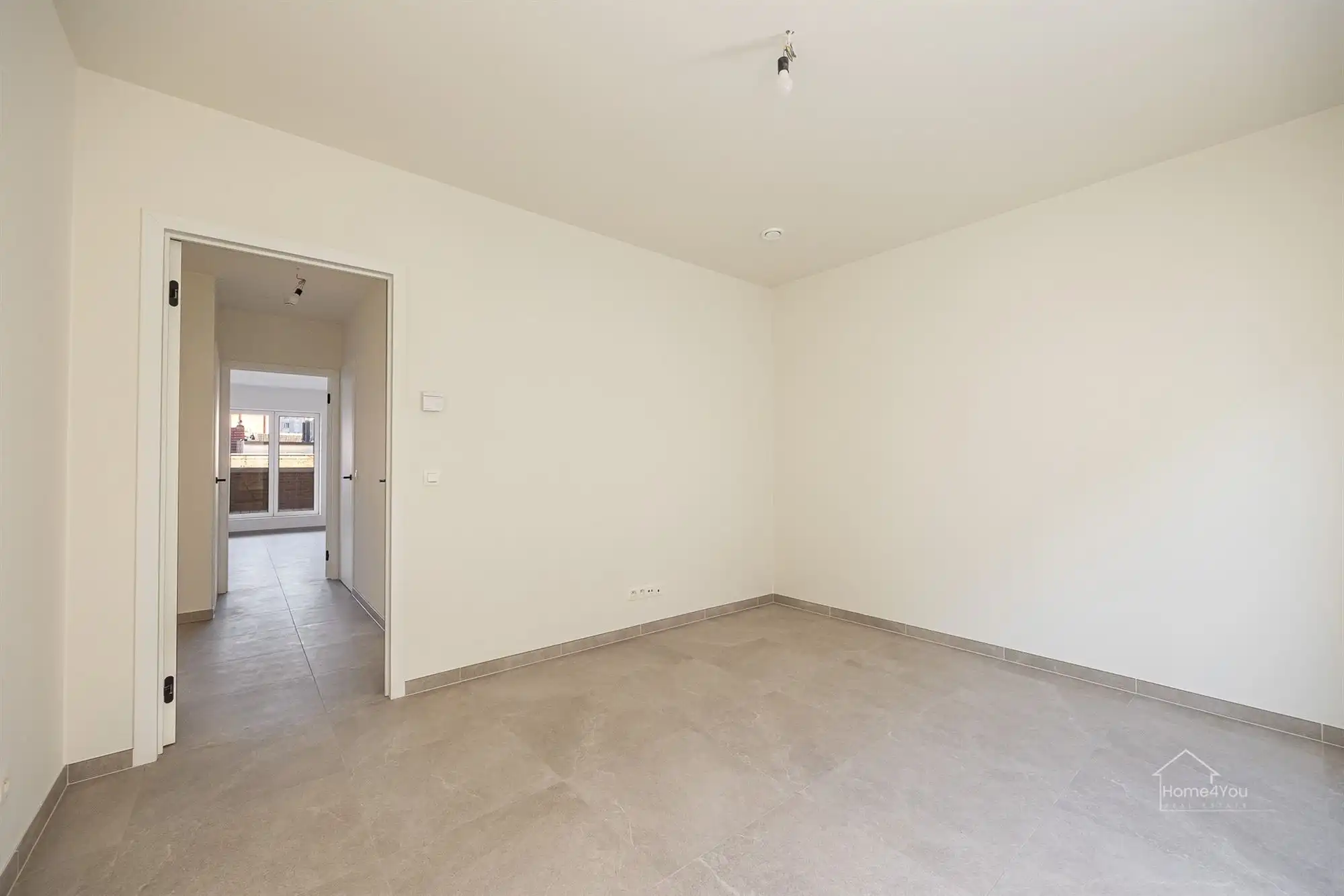 Prachtig BEN-label Appartement met autostaanplaats en terras foto 10