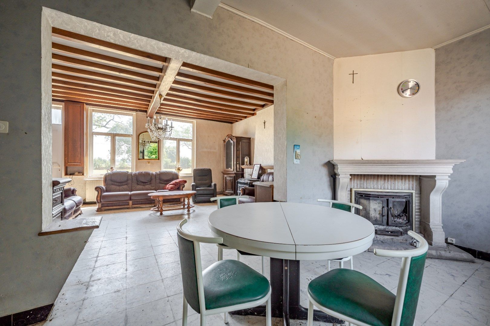 Karaktervolle hoeve met rustieke elementen. Aankoop tot domein van 4 hectare. foto 14
