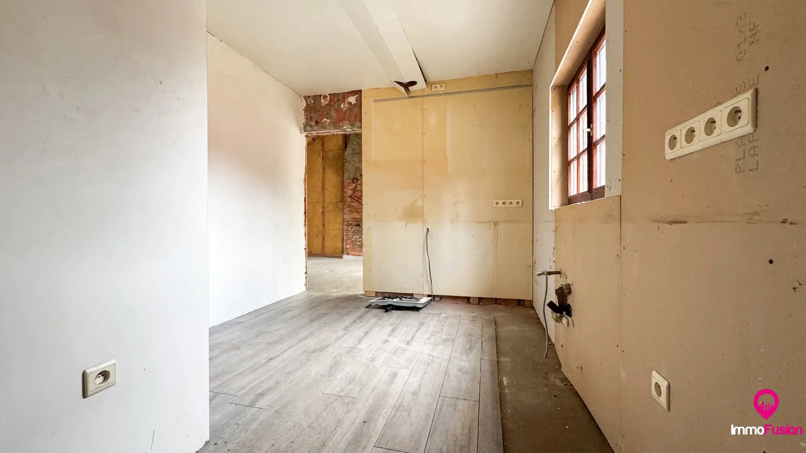 Deels gerenoveerde woning op rustige locatie in Heusden! foto 10