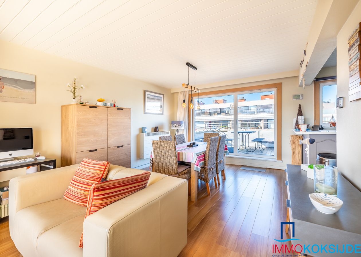 Penthouse met 2 slaapkamers en 2 zonnige terrassen vlakbij zee foto {{pictureIndex}}