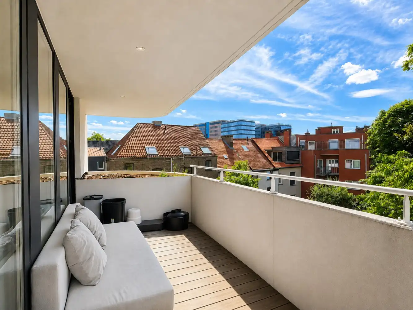 Exclusief appartement met 2 slaapkamers, zonnig terras en ondergrondse autostaanplaats foto 5
