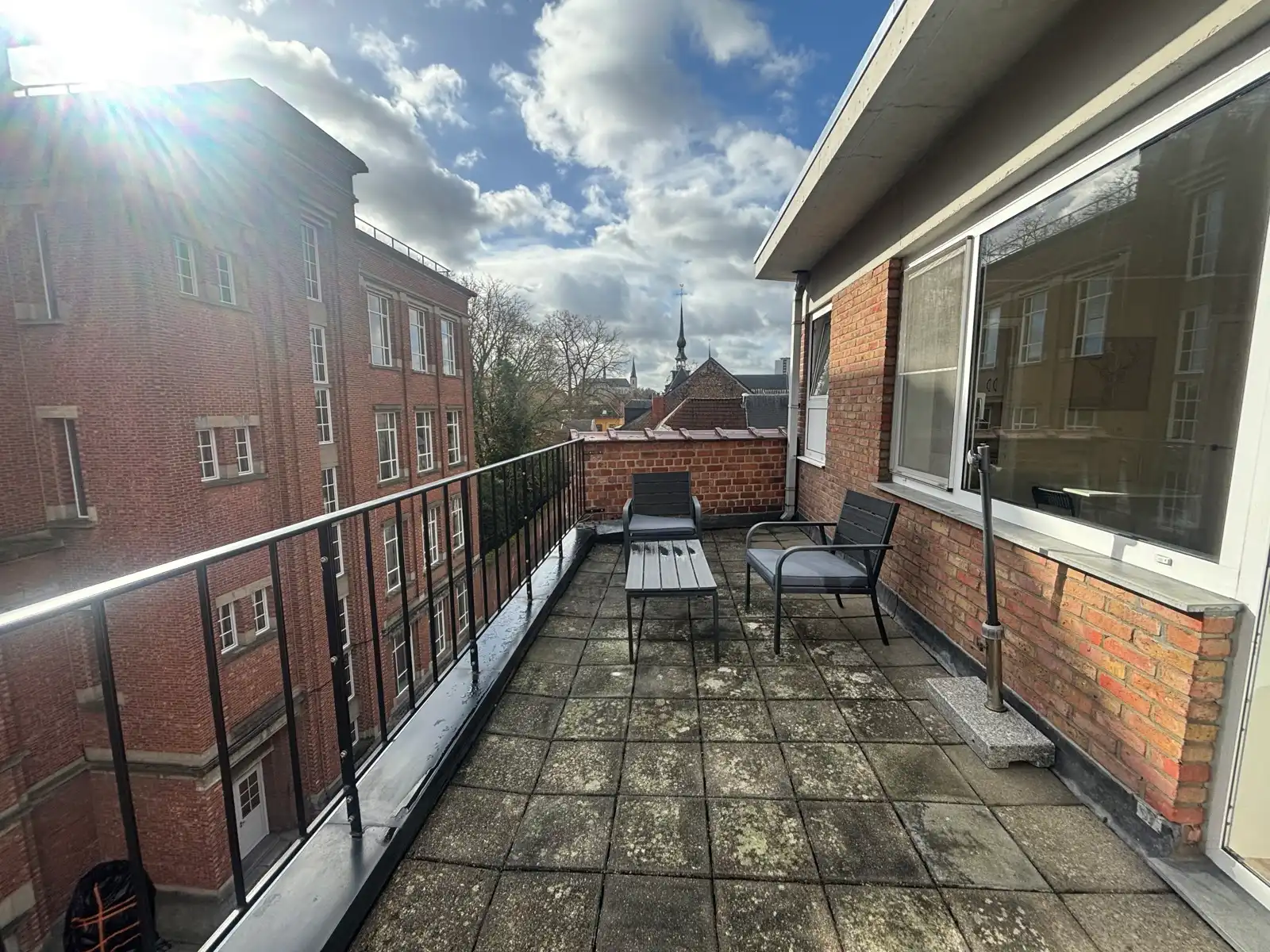 Studio met ruim terras in hartje Leuven!  foto 5