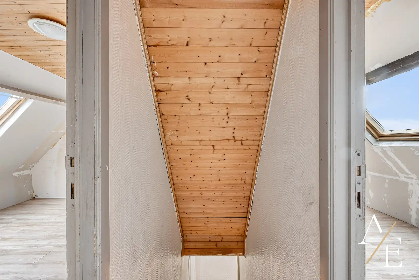 WETTEREN - Energiezuinige woning met 4-slpk/tuin/terrassen! foto 14