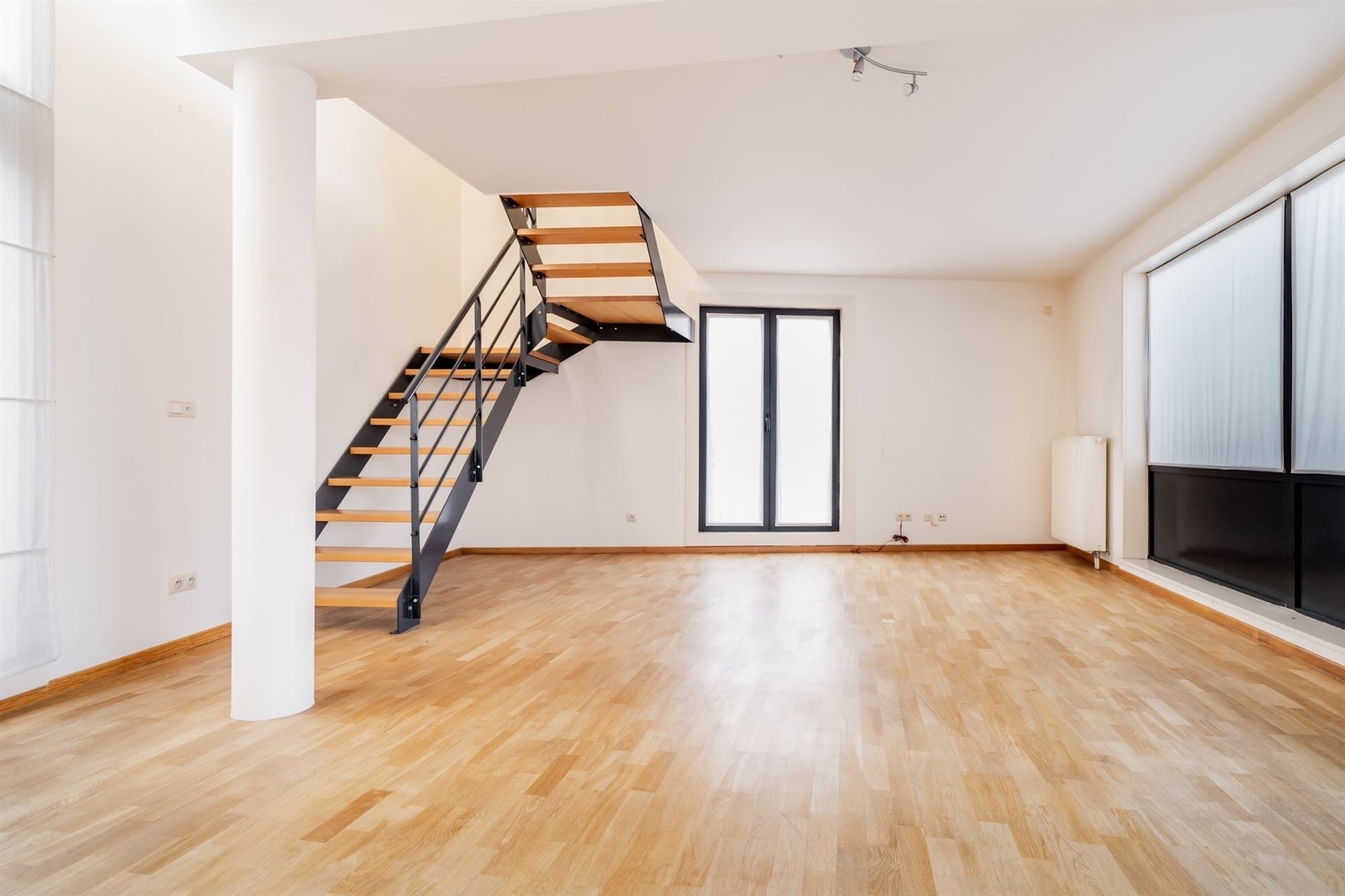 APPARTEMENT OP TOPLOCATIE foto {{pictureIndex}}