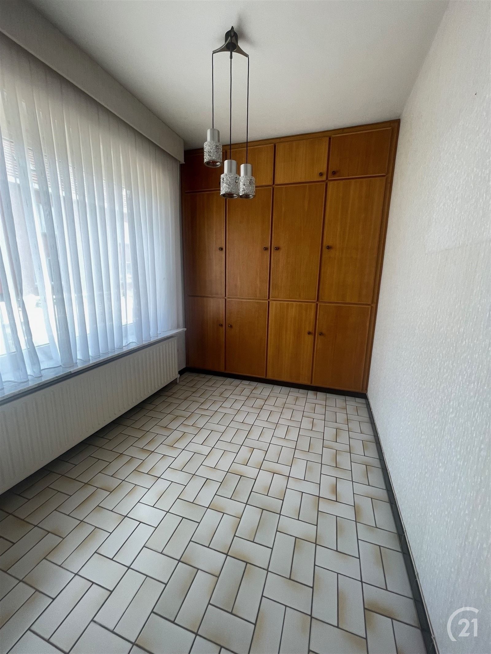 Solide 3 gevelwoning met 4 kamers, tuin en garage  foto 9