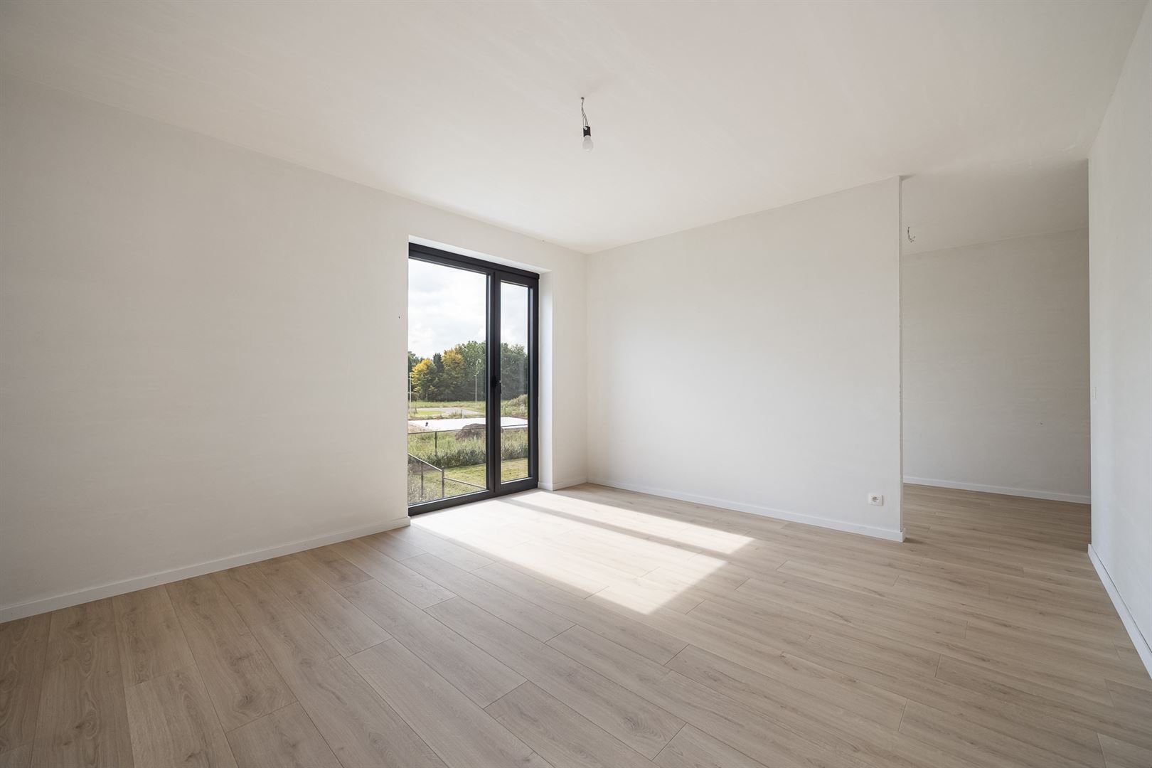 Duurzame, halfopen nieuwbouwbouwing op zuidwest perceel.  foto 20