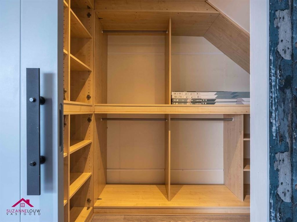 Gerenoveerde vrijstaande woning foto 41