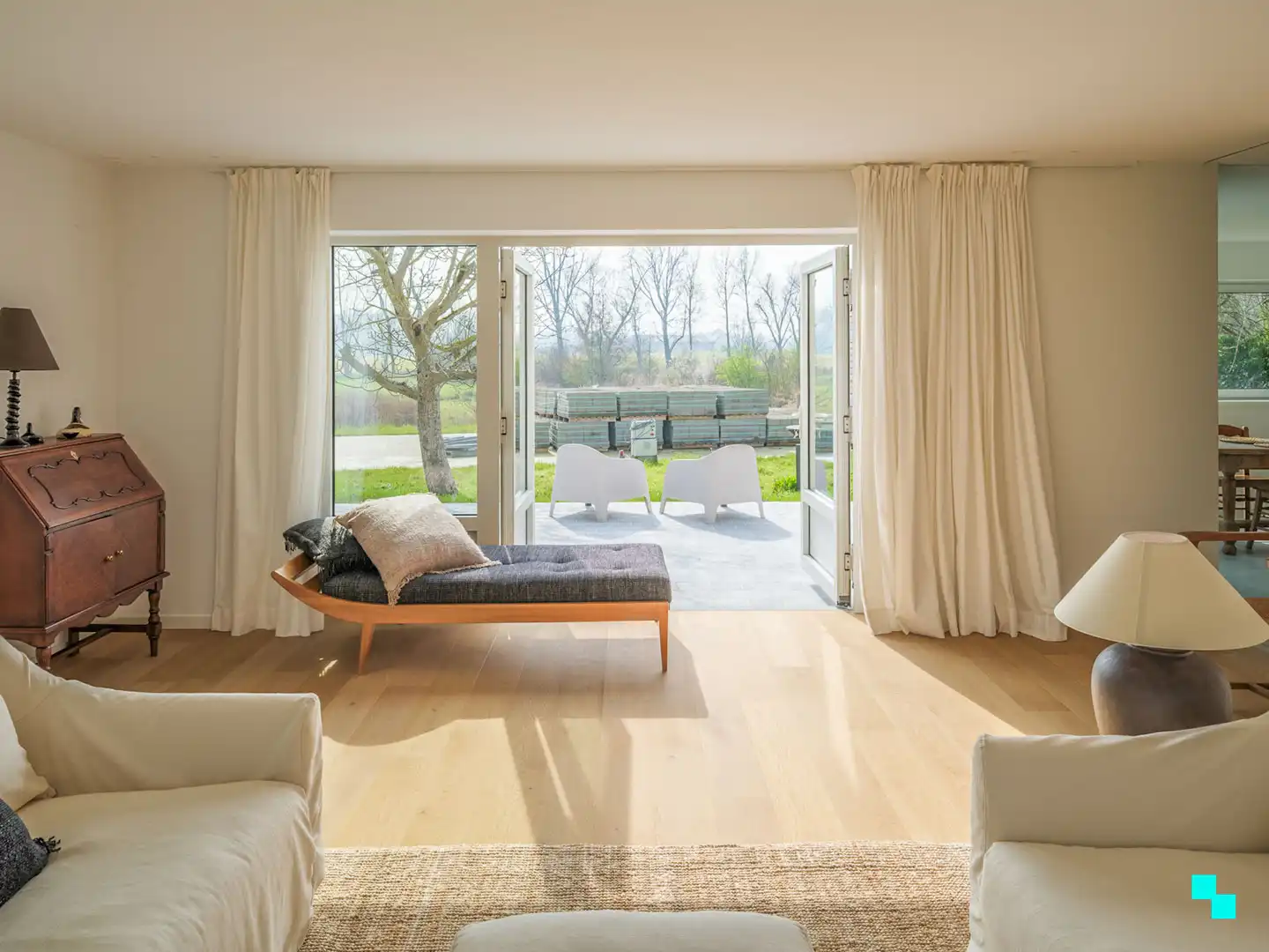 Recent gerenoveerde woning in Valleigebied foto 6