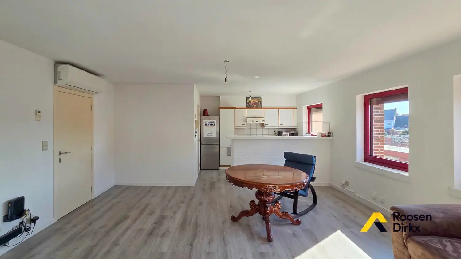 Degelijk appartement met 2 SK's in rustige buurt! foto 8