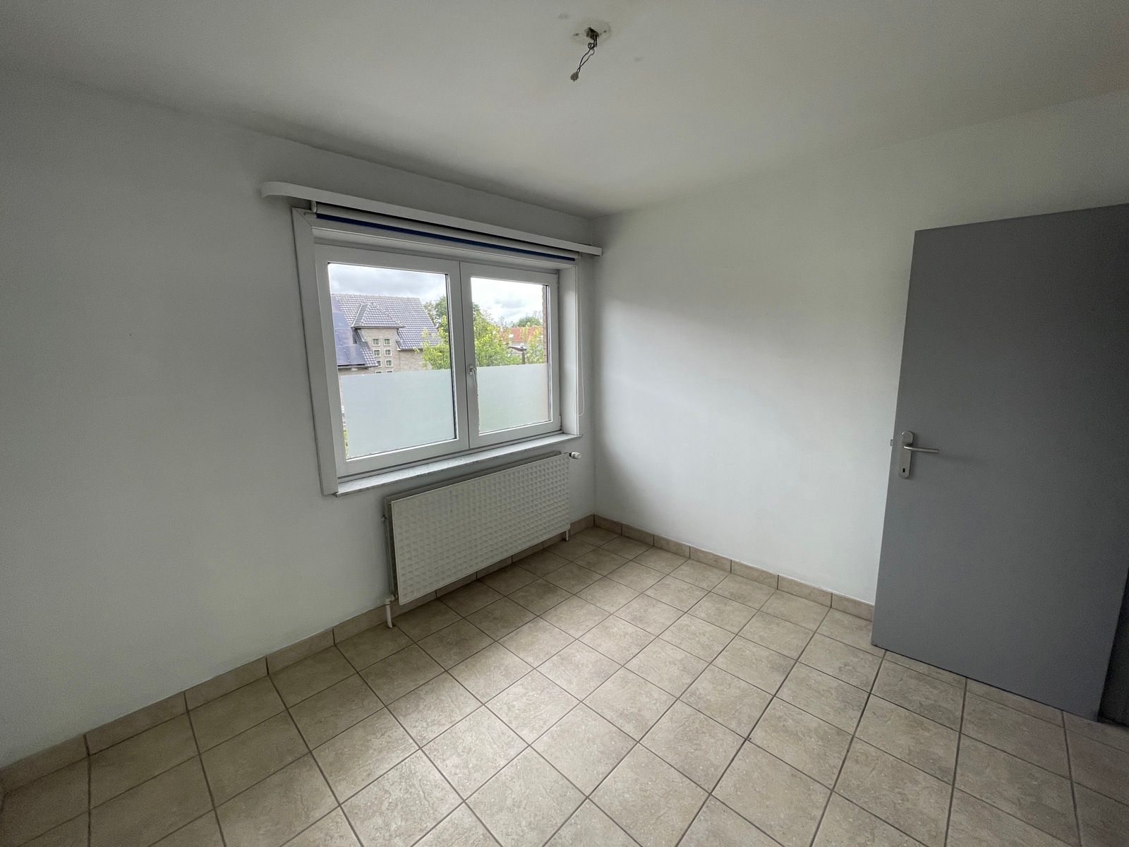 Bel-etage woning met 3 slaapkamers, garage en ruime tuin foto 10