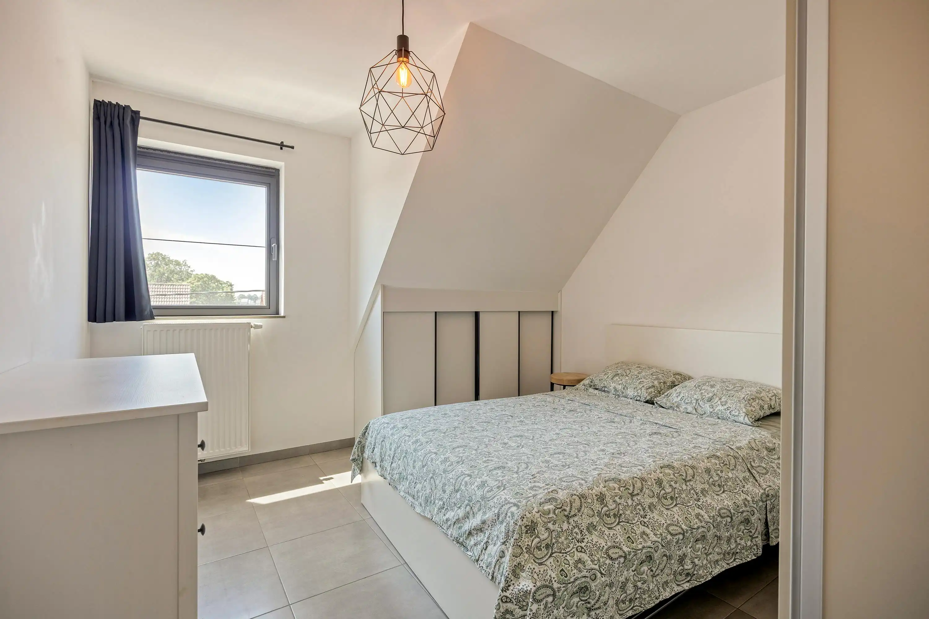 Instapklaar appartement  met ruim terras te koop in Brecht! foto 7