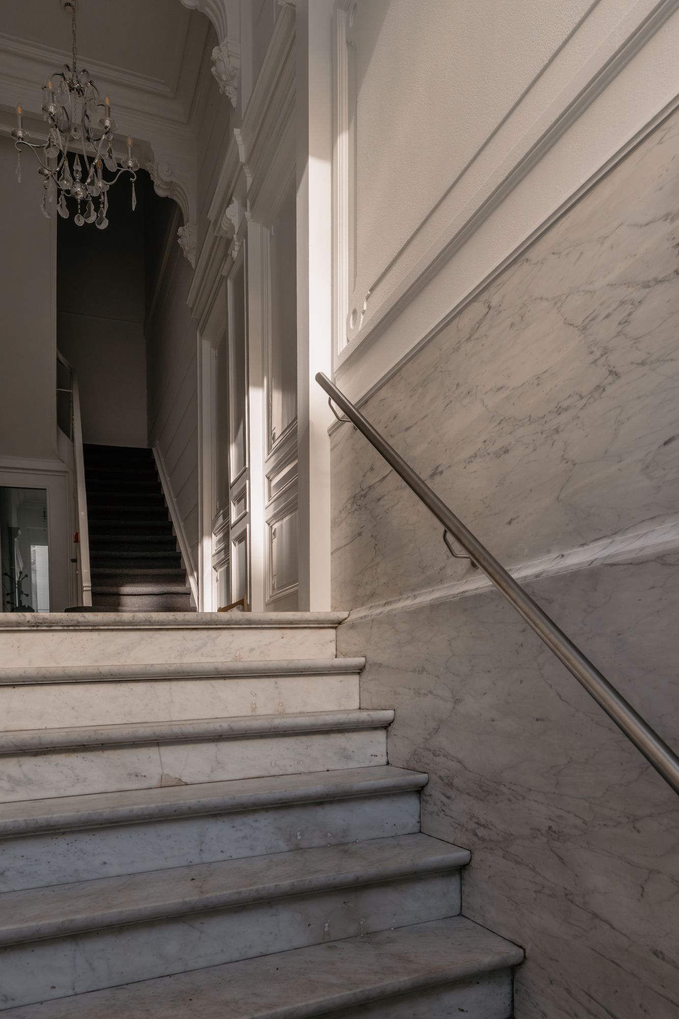 Gelijkvloers appartement met zuid georiënteerde tuin aan het oude Gerechtshof foto 9