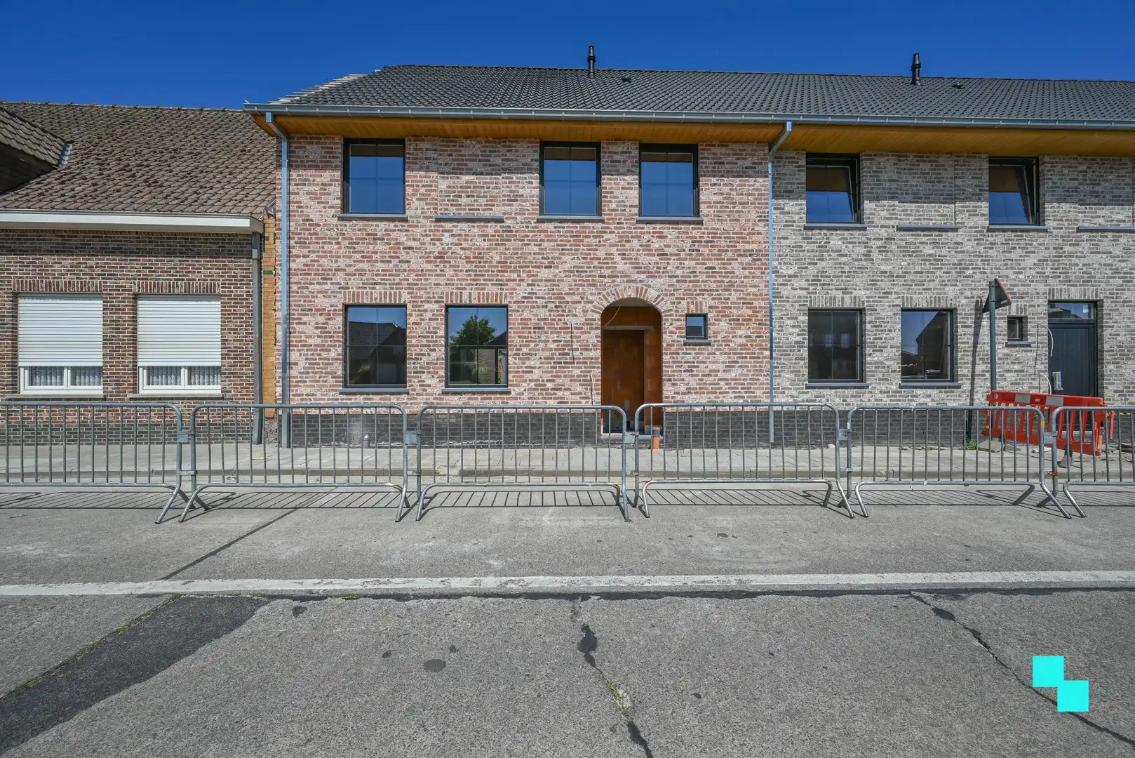 Prachtige nieuwbouwwoning nabij centrum Dentergem foto 4