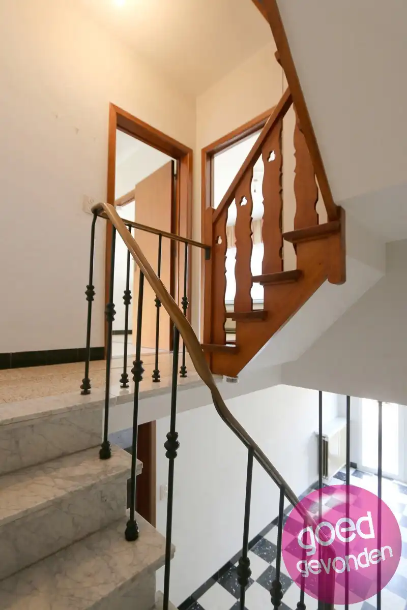 GEZINSWONING - 3 SLK - STADSTUIN - GARAGE - CENTRUM - RUSTIG foto 18