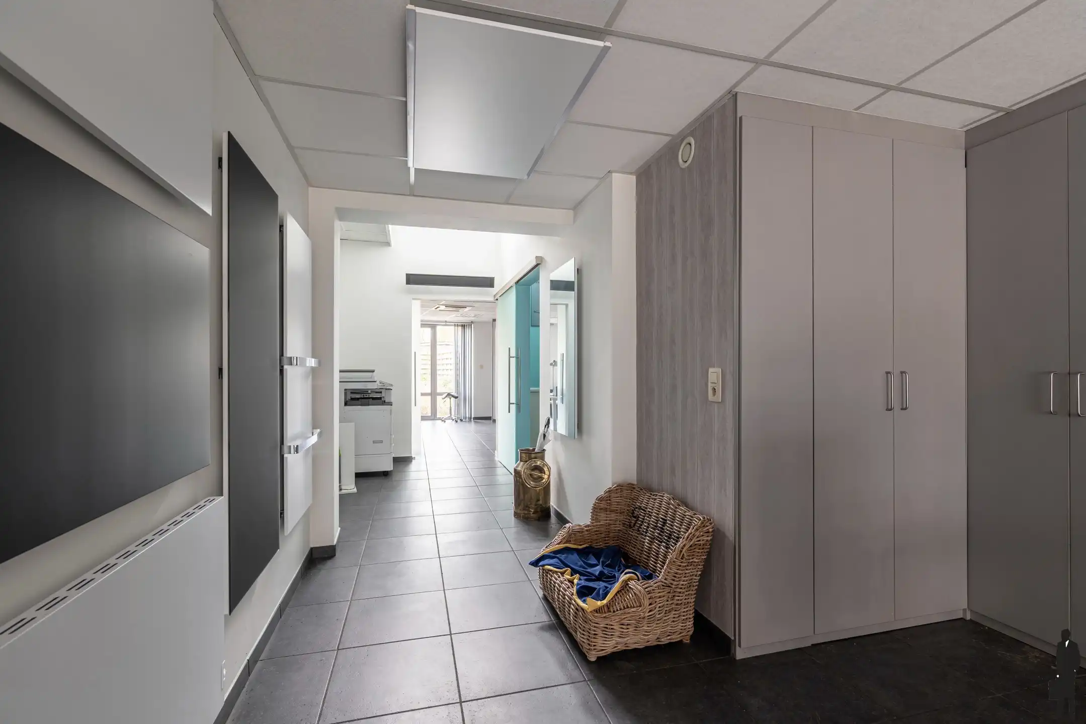 Gebouw voor gemengd gebruik in het centrum van Oostmalle foto 4