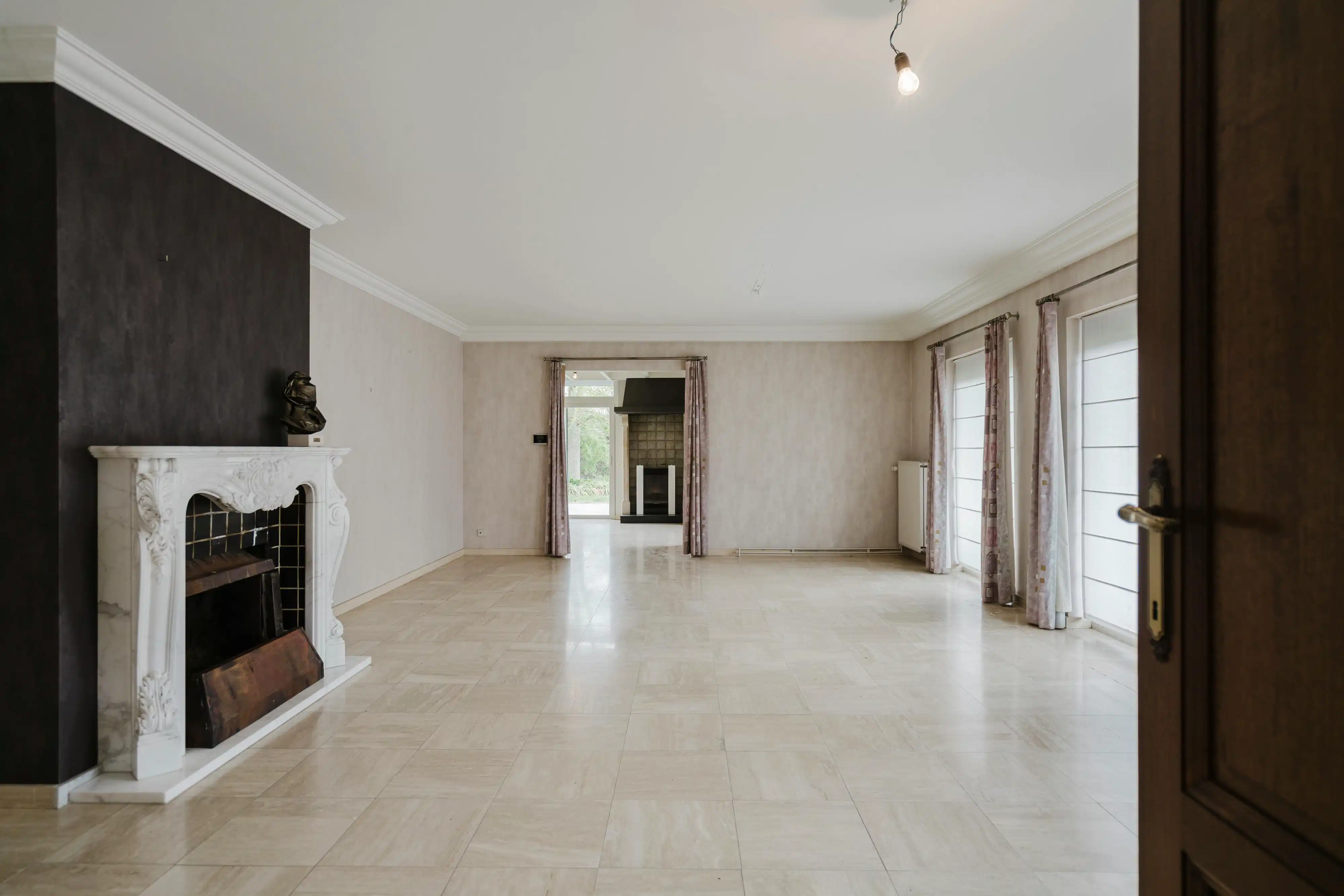 Ruime alleenstaande woning op 1922m² te koop in Gullegem foto 3
