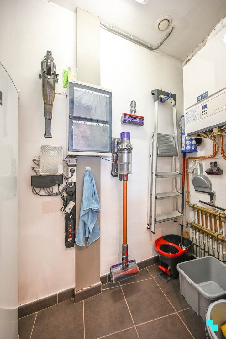 Riant, instapklaar appartement te Kortrijk foto 11