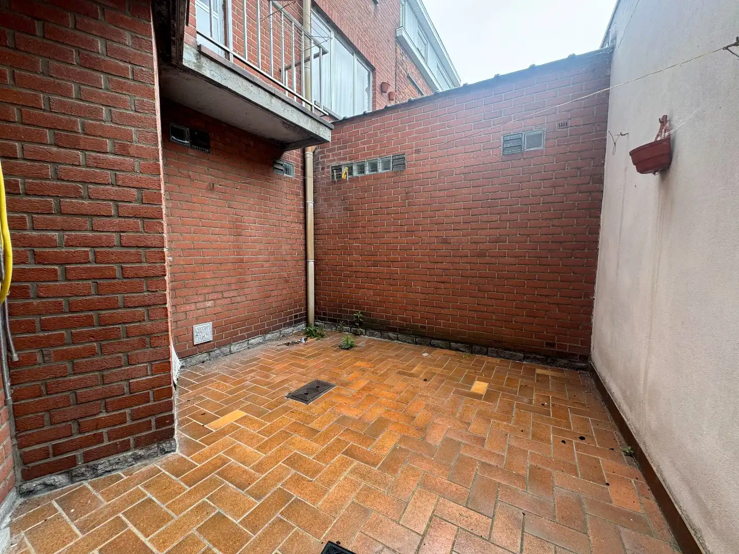 TE HUUR - Gelijkvloers appartement met 1 slpk en terras foto 12