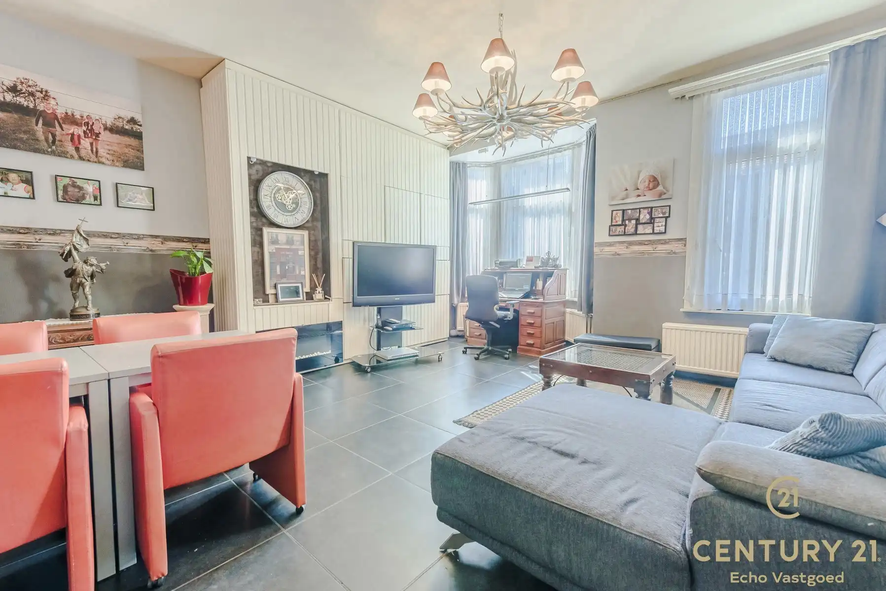 Ruim, startklaar handelspand met woonst op toplocatie foto 19