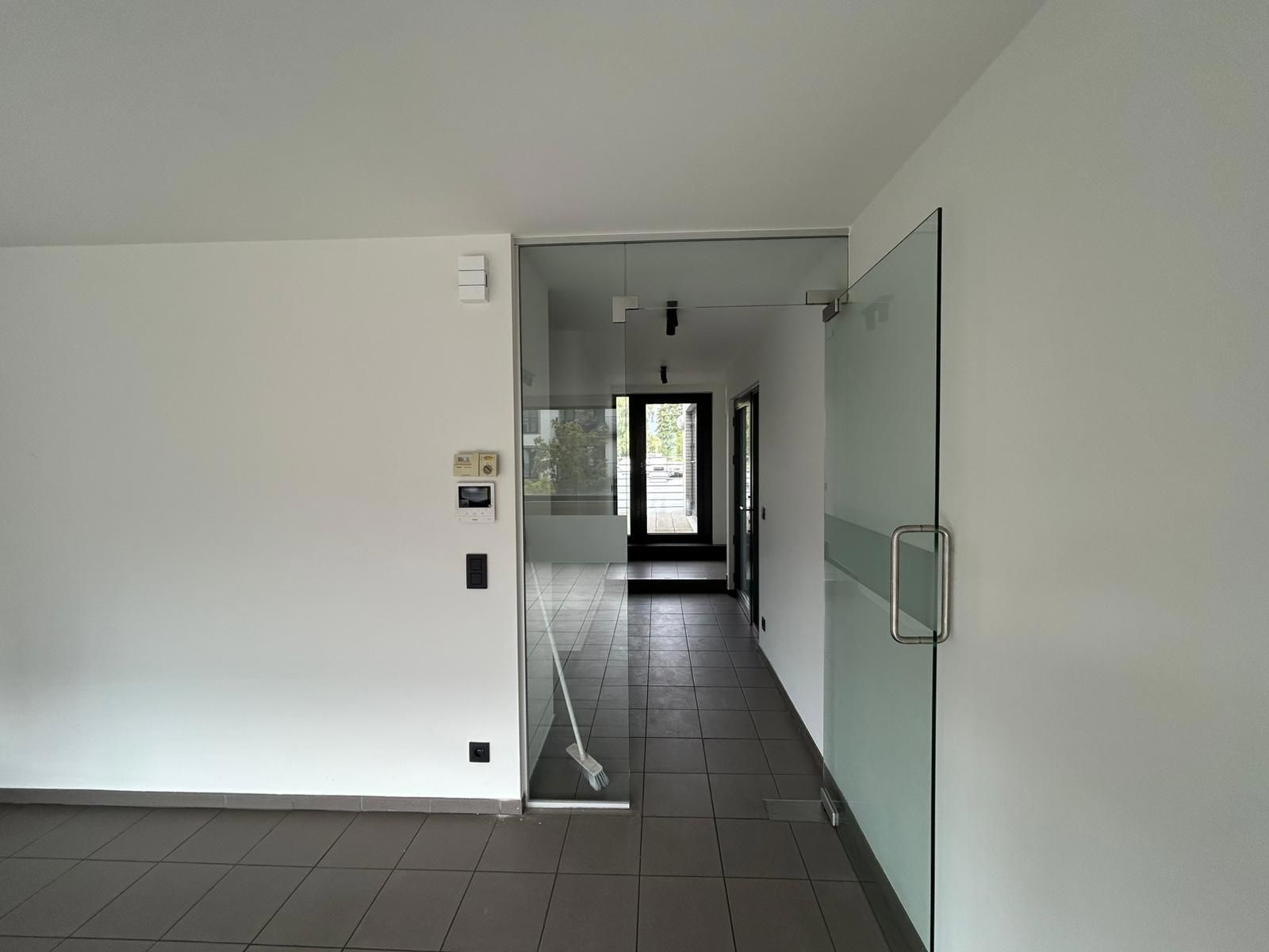 Ruim duplex-appartement in het hart van Oud-Turnhout foto 12