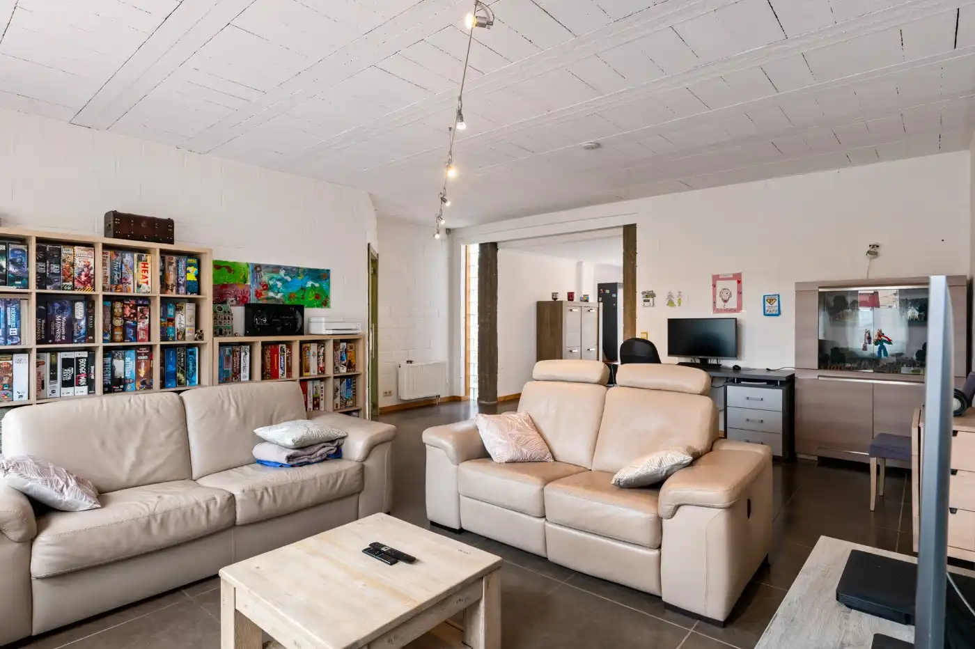 Centraal gelegen, ruime woning met 3 slpk. en tuin foto 5